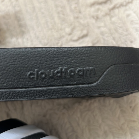 Adidas Size 12 black white Adilette Shower shoes sandals slides - Picture 12 of 16